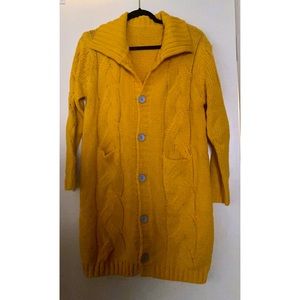 Brand New w/o tags never worn long cable knit sweater. Size Small